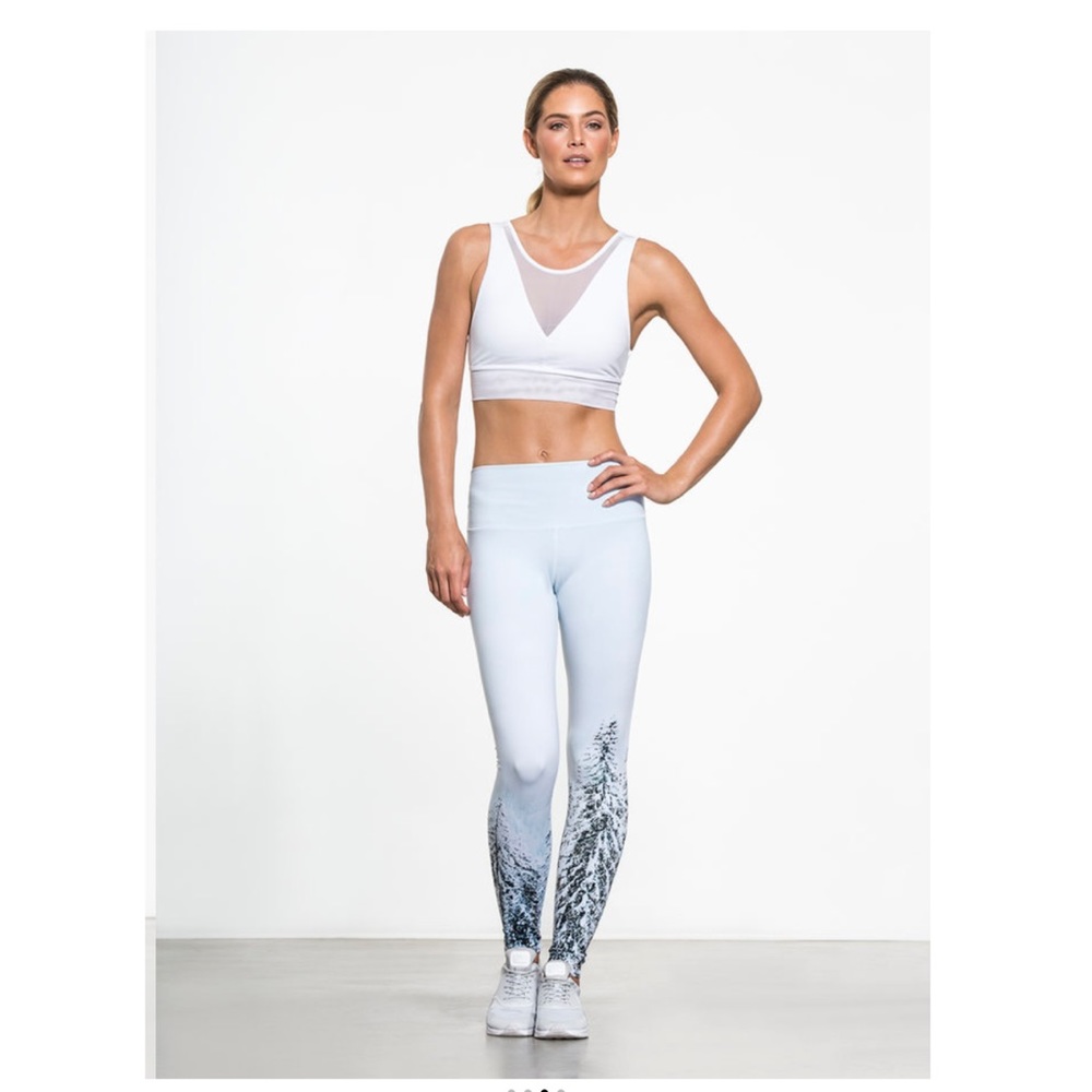 ALO YOGA▪️High Waist Airbrush Legging. M